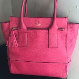 Kate Spade fuchsia shoulder bag