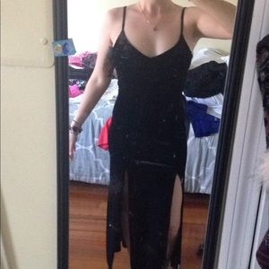 Women's size M forever21 black velvet maxi dress