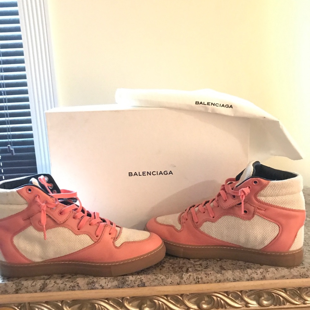 Pink Balenciaga