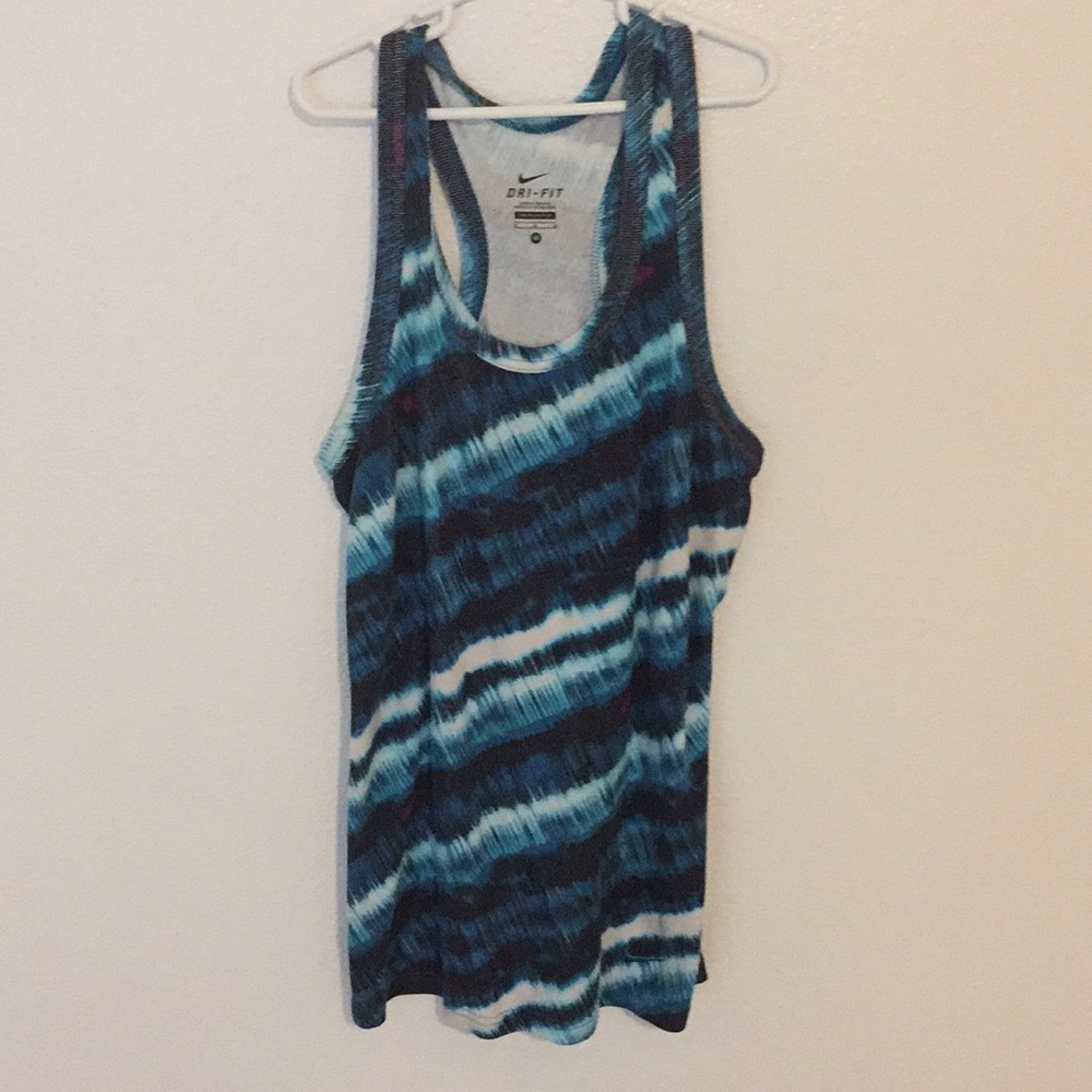NIKE workout tank. Super cute. Perfect condition