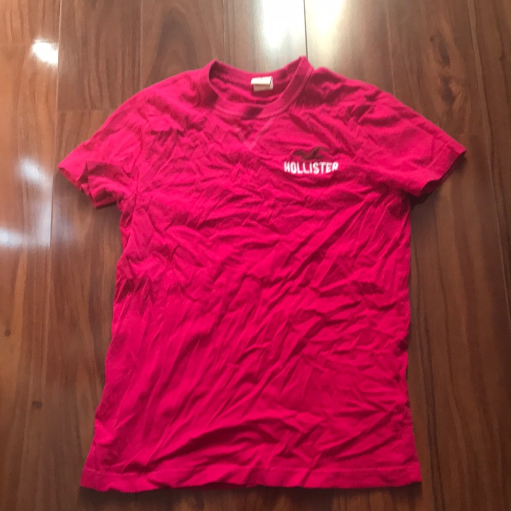 Hollister Tee