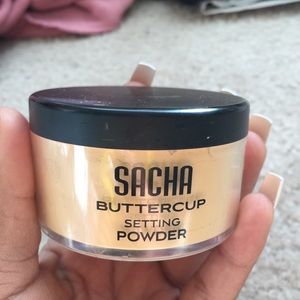 Sacha buttercup setting powder
