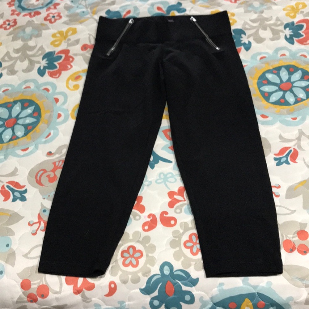 NWT Black Victoria’s Secret Leggings
