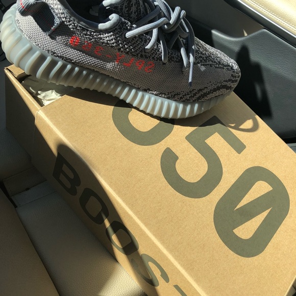 17253887_35488785_600.jpg Yeezy boost