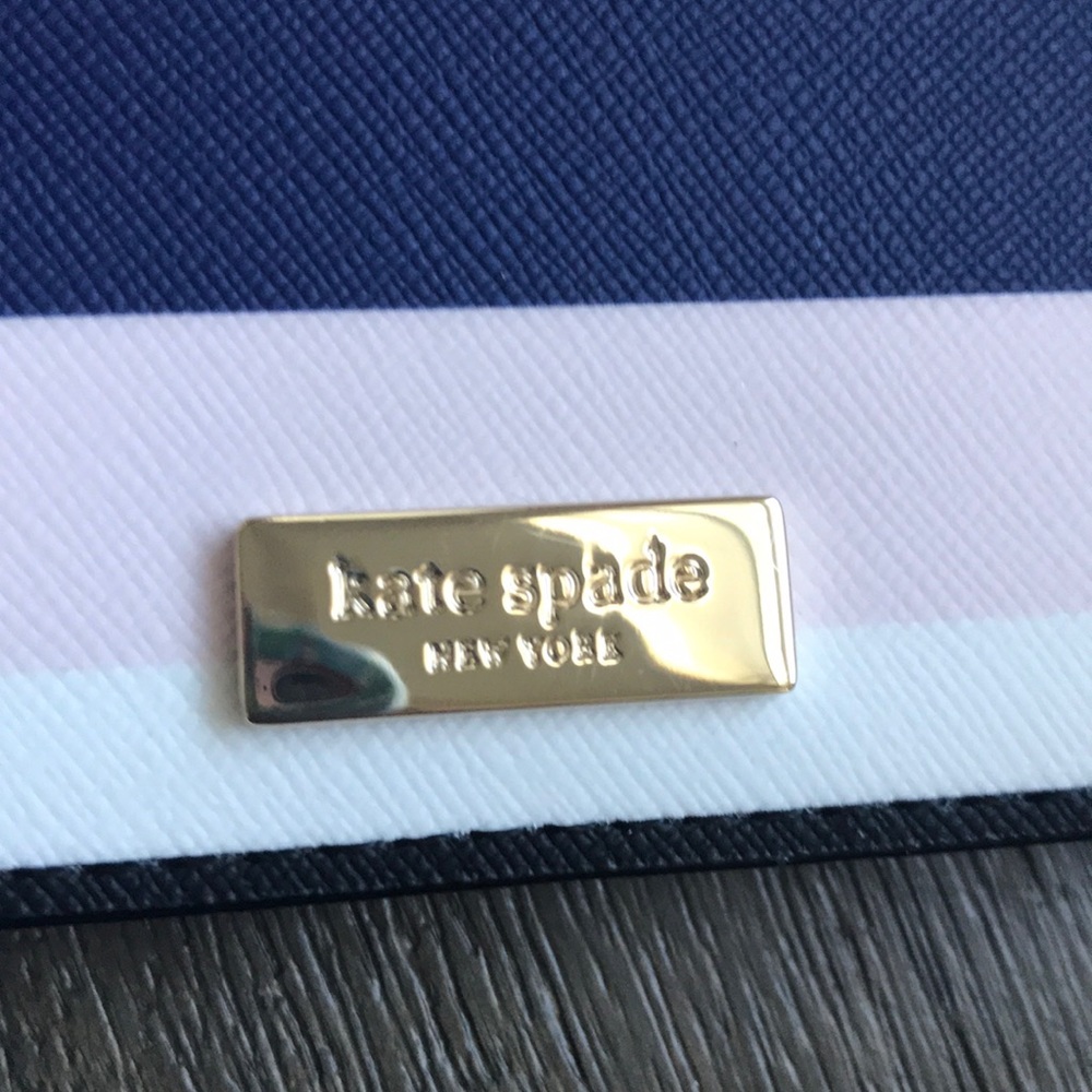 Kate Spade Passport Holder - Picture 2 of 4
