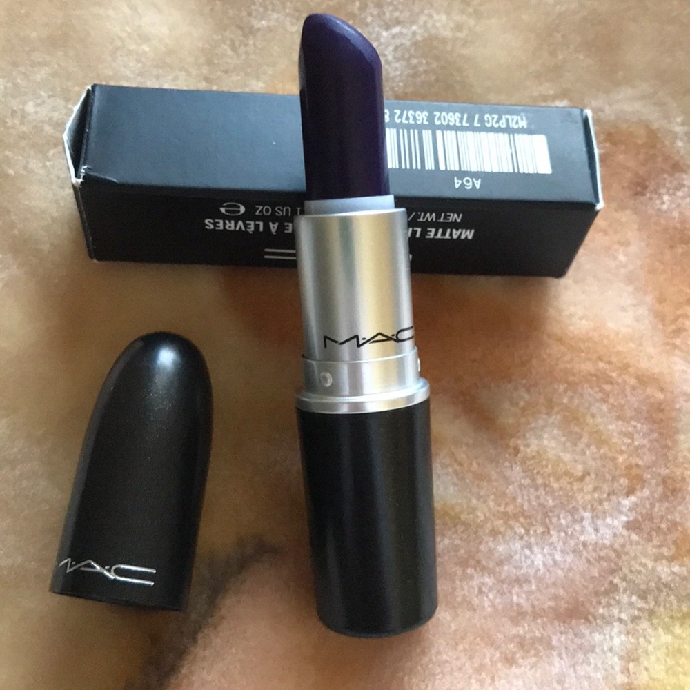 Mac Limited Edition lipstick Gunner