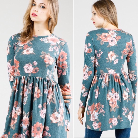 Super cute floral babydoll top - Picture 2 of 4