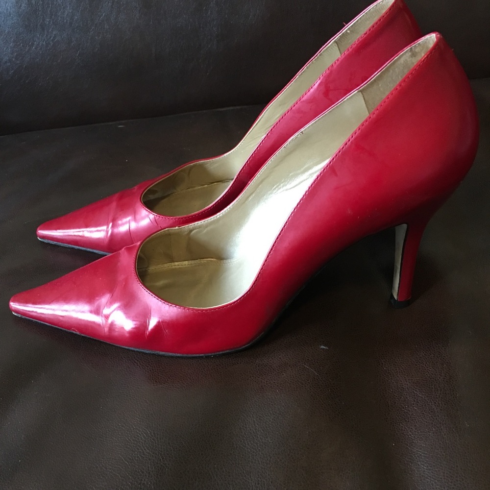 Antonio Melani red patent pumps