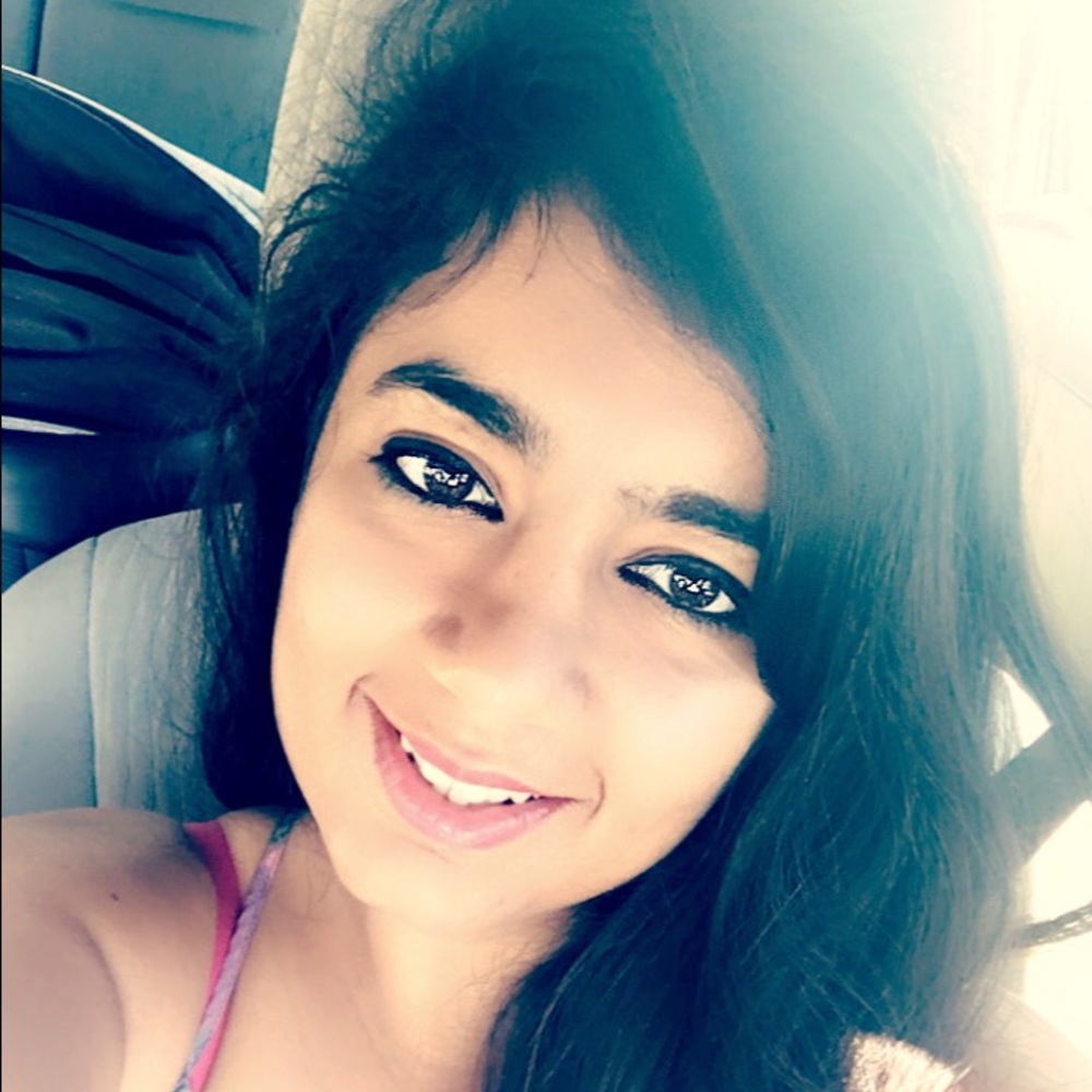 Meet your Posher, Sneha