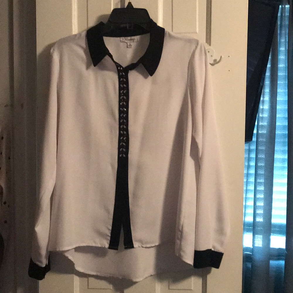 Like New-Women’s Olsenboye Top