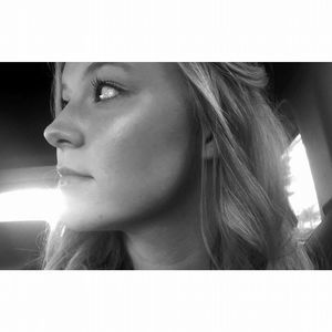 Meet your Posher, Sydnee