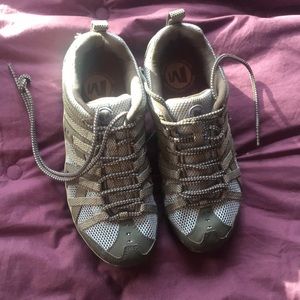 Merrell Air Cushion Hiking Shoes - 7.5