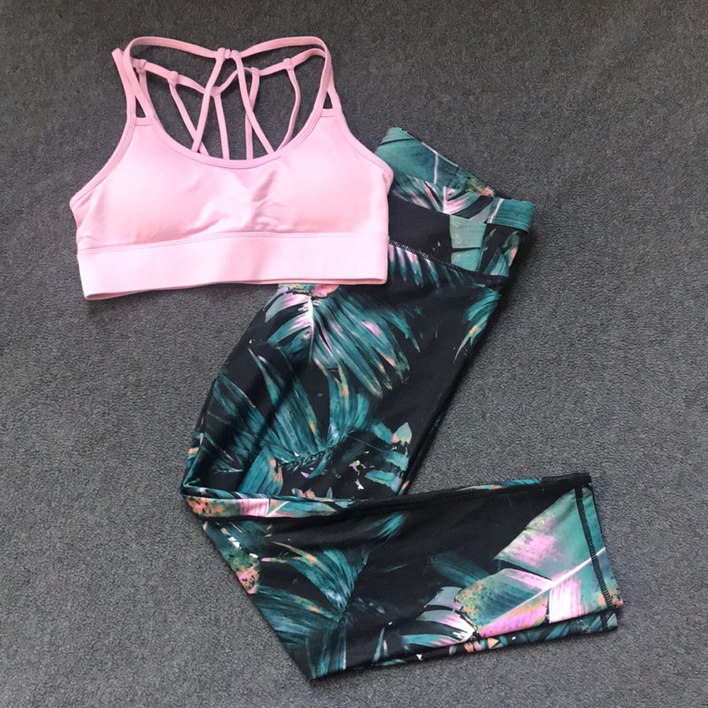 Fun Fabletics mix and match outfit!