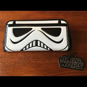 Star Wars Stormtrooper zip-around wallet