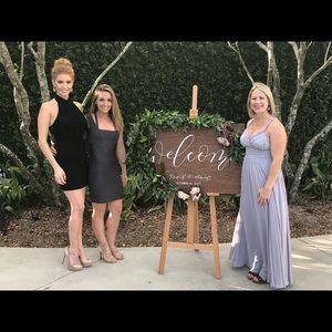 Grey Lulu’s dress size medium