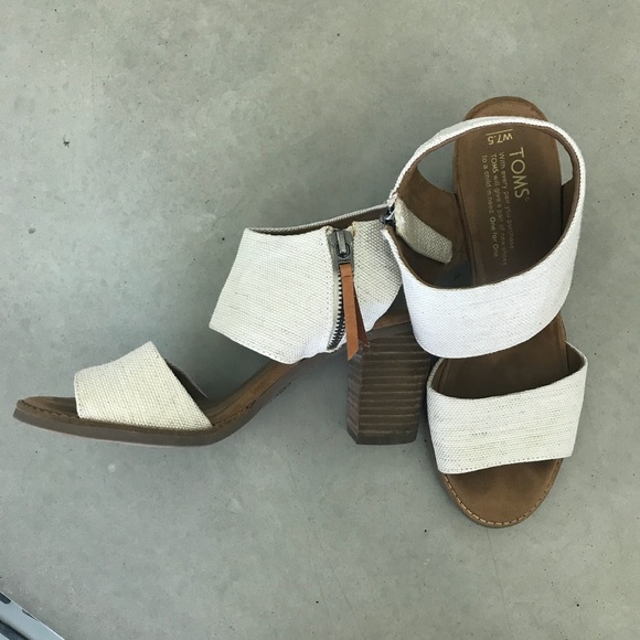 toms majorca cutout sandal natural