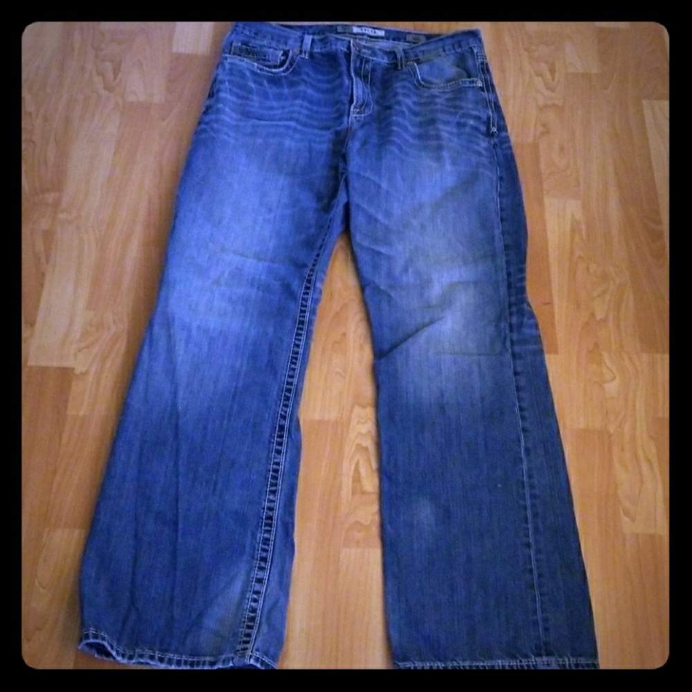 MENS hard size to find BKE jeans