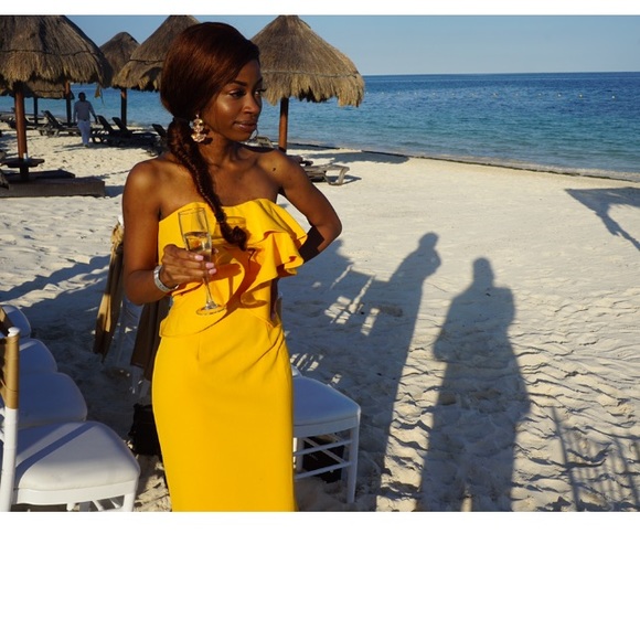 Fashion Nova Dresses & Skirts - Yellow dress