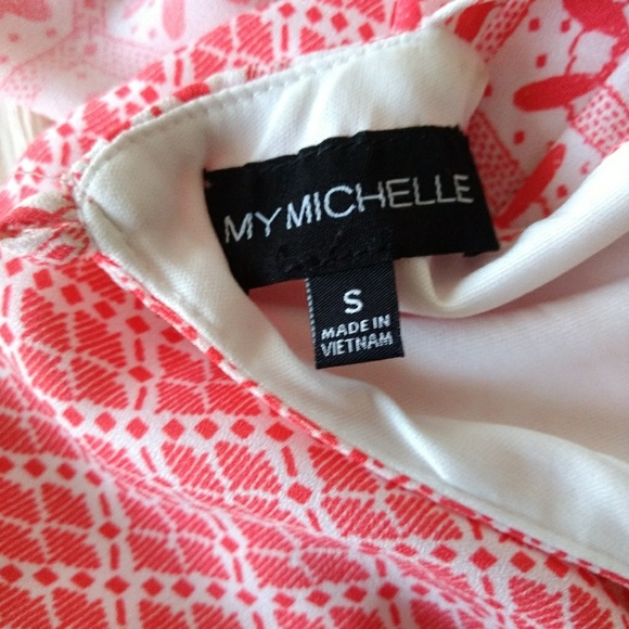 Pretty Peach dress - Picture 2 of 2