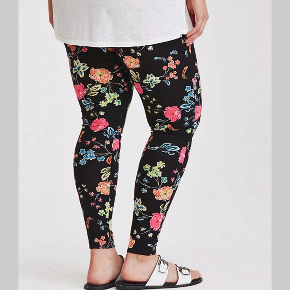 Torrid Neon Floral Full Length Leggings 3X NWT