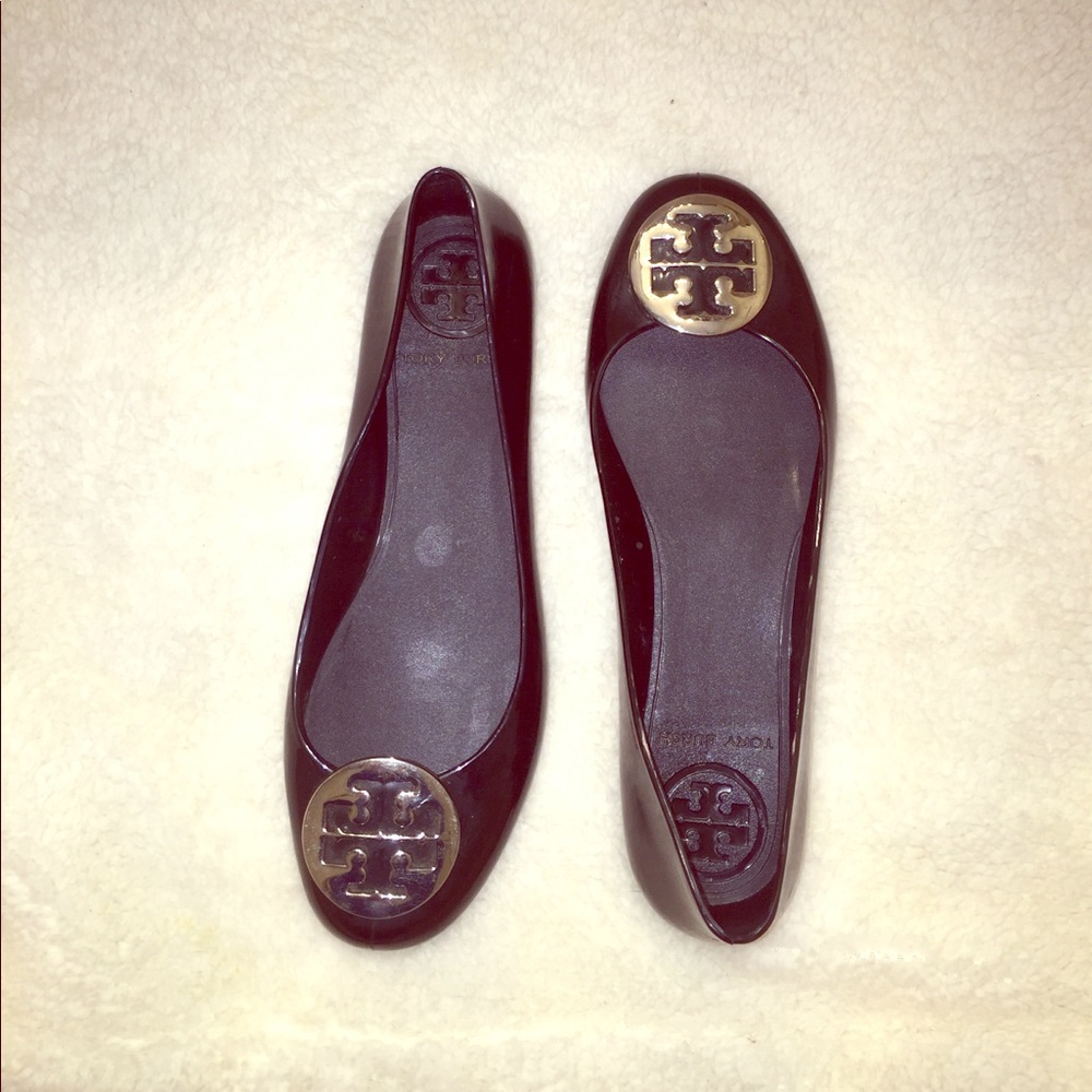 Tory Burch Reva metal jelly flats