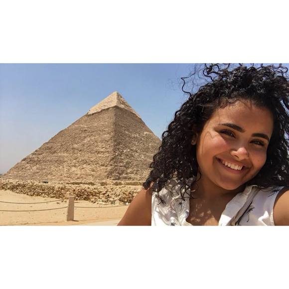 Meet your Posher, Nardeen - Picture 1 of 1