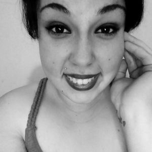 Meet your Posher, Taryn