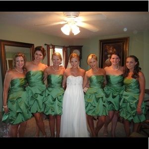 David’s Bridal bridesmaid dress - Size 0