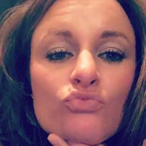 Meet your Posher, Desiree