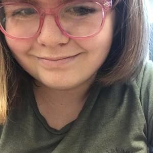 Meet your Posher, Katie grey