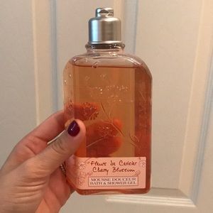 Loccitane Bath & Shower Gel- Cherry Blossom