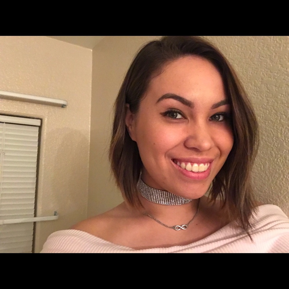 Meet your Posher, Sasha