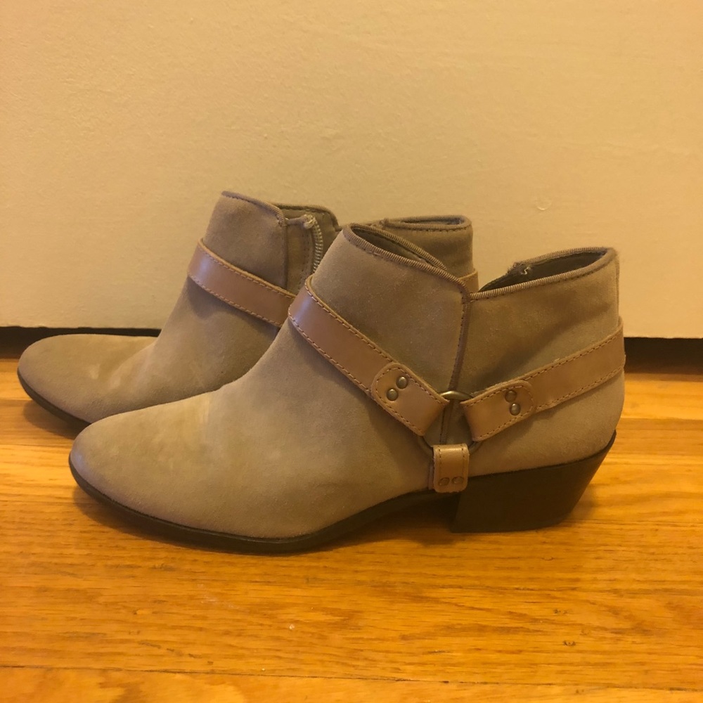 Booties - Picture 3 of 3