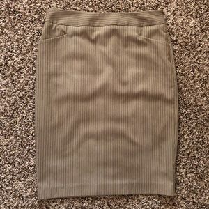 A. Byer pencil skirt sz 3