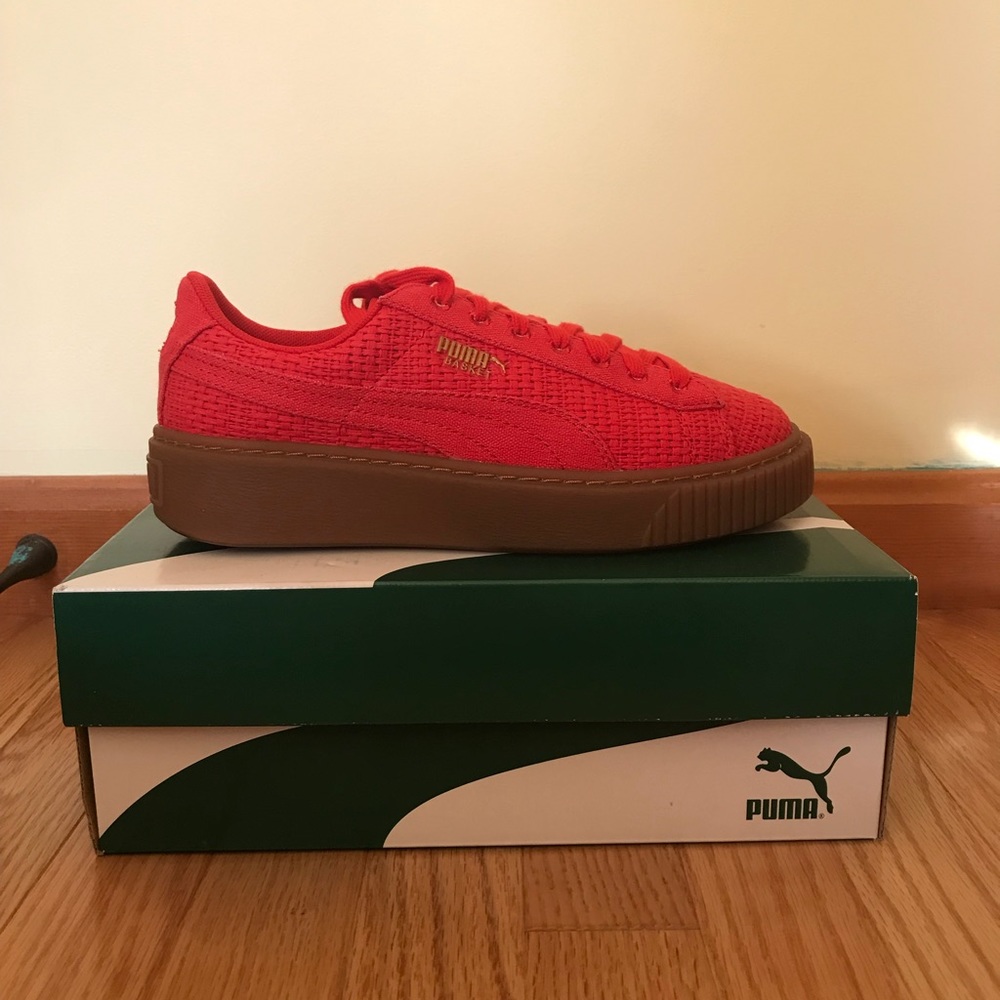 Puma Sneakers