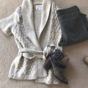 Aeropostale short sleeve sweater cardigan med