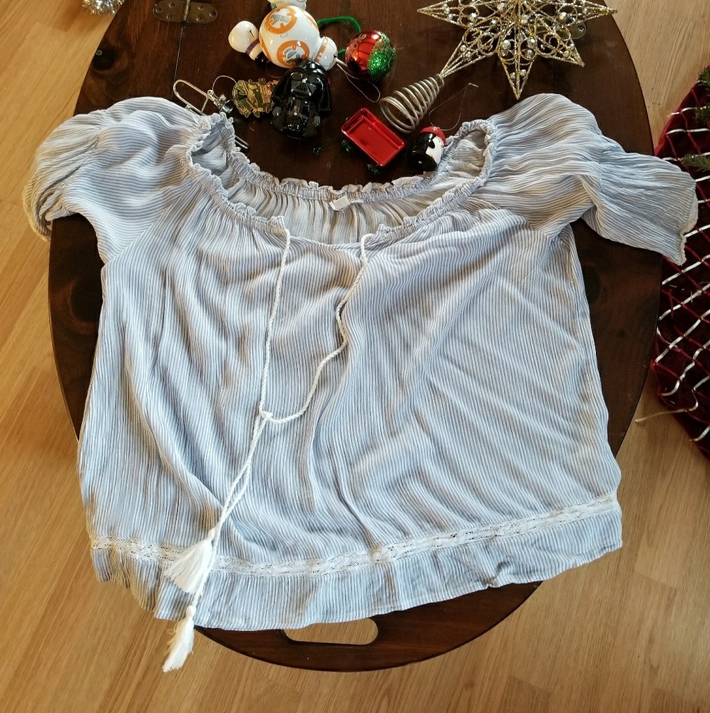 American Eagle Top