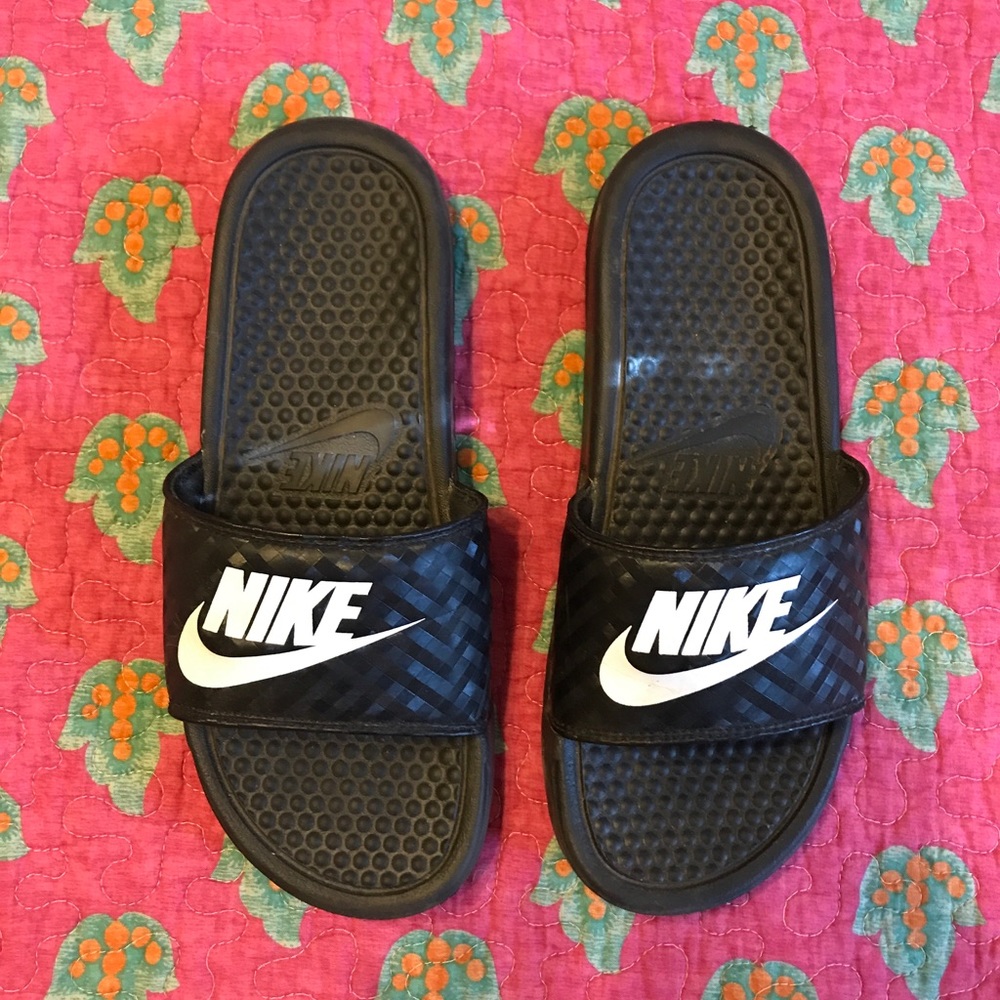 Black Nike Slides