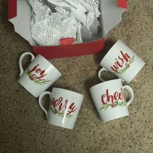 Holiday mugs