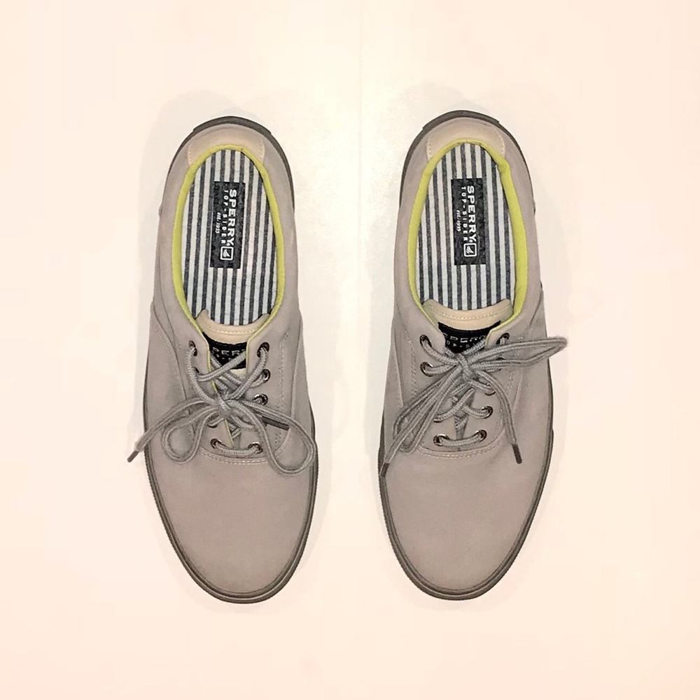 Sperry casual shoes