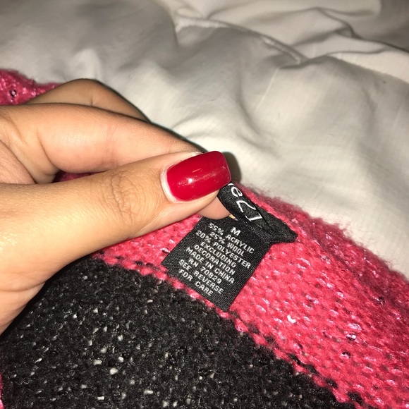 Sequined sweater - Picture 2 of 2