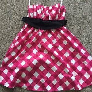 Limited strapless dress size 6