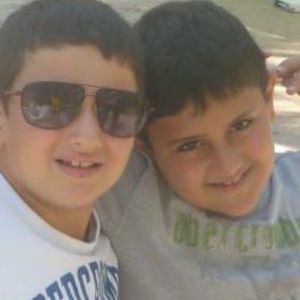 Meet your Posher, Moris