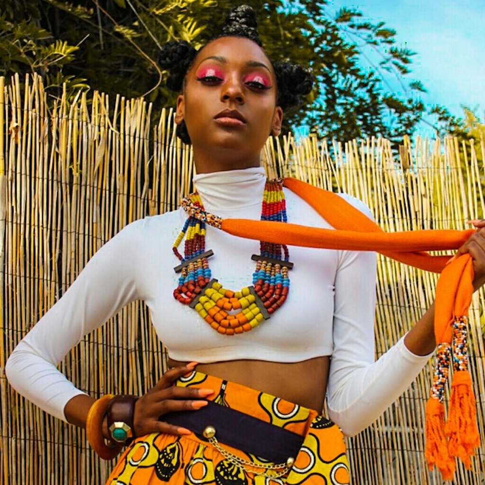 90's Vintage White NYLON Cropped turtleneck top