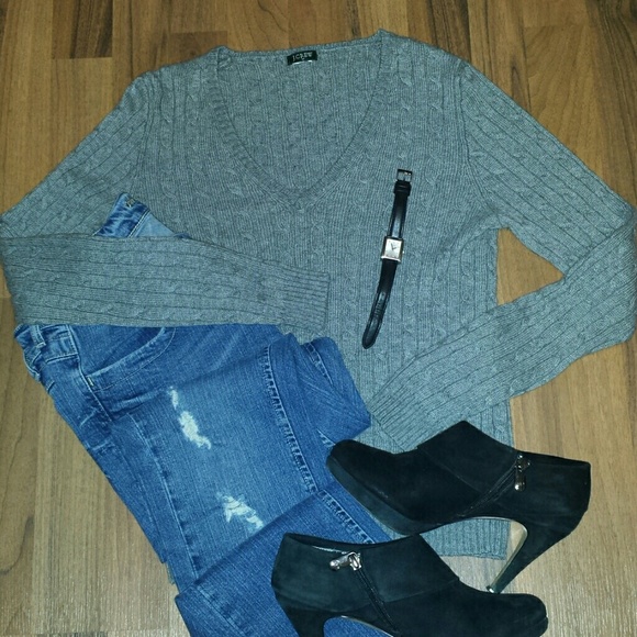 J. Crew Sweaters - {J. Crew} Cable Knit Sweater