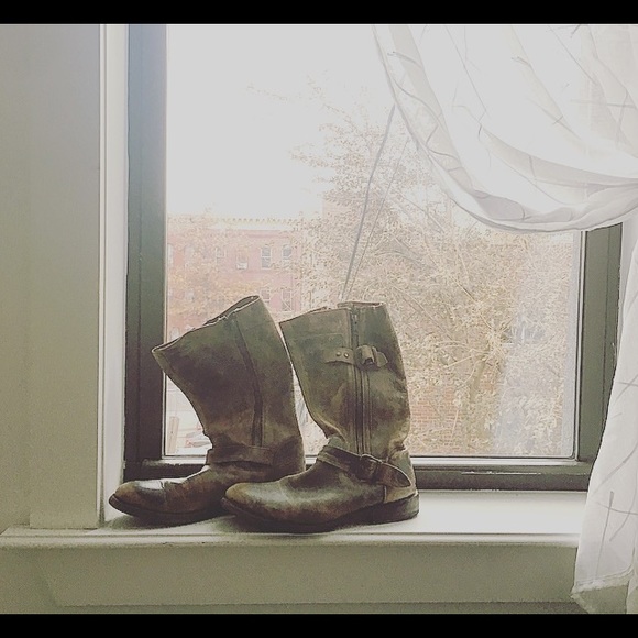 Bed Stu Shoes - MAKE AN OFFER!! Bed Stu tall brown leather boots