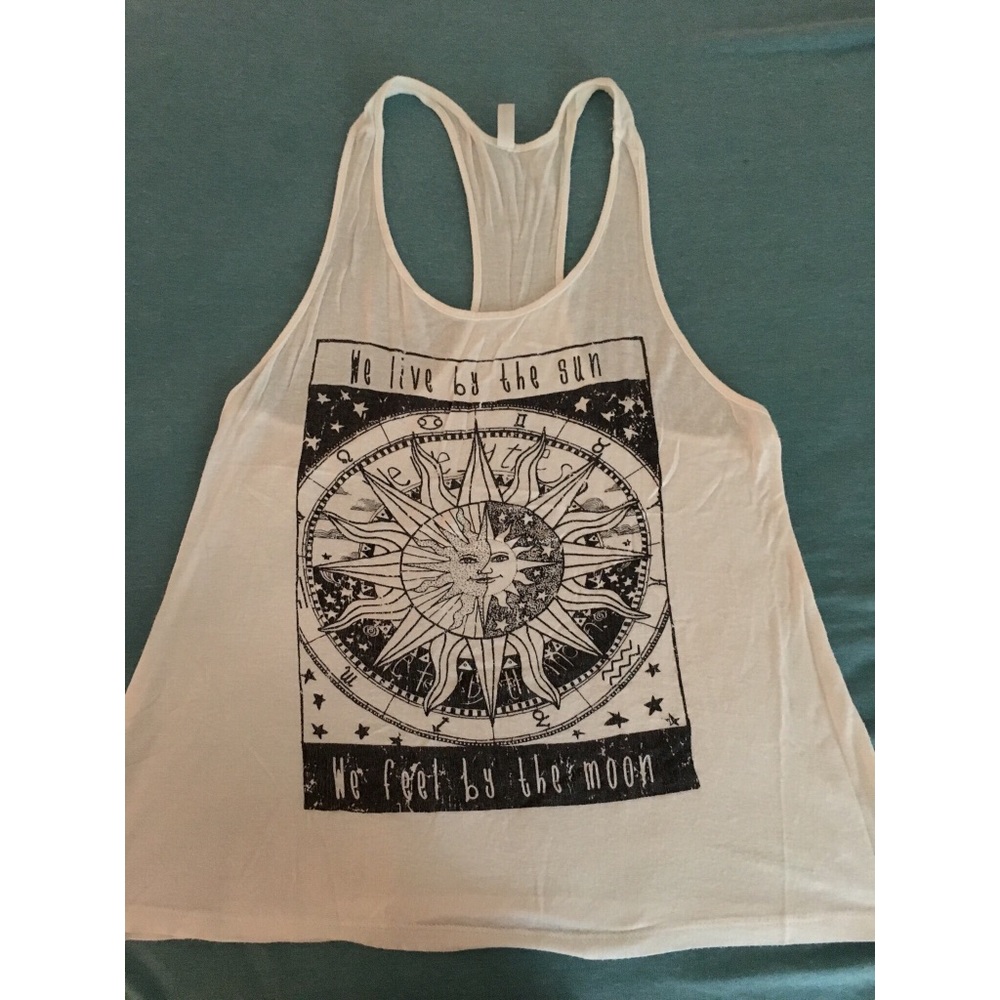 Cute flowy white racerback tank
