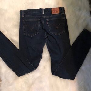 Size 25 women’s straight leg Levi’s