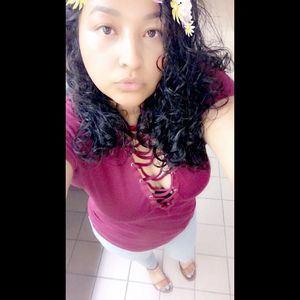 Meet your Posher, Fatima