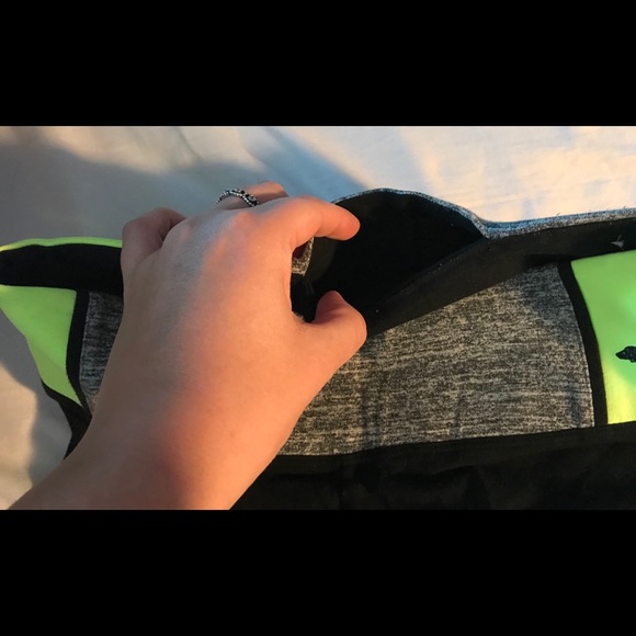 Full length VS PINK leggings! - Picture 4 of 4